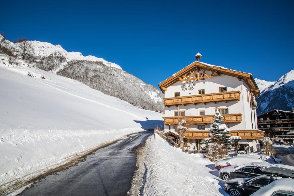 Berghof Soelden - Anno 1588 Appartement Buitenkant foto